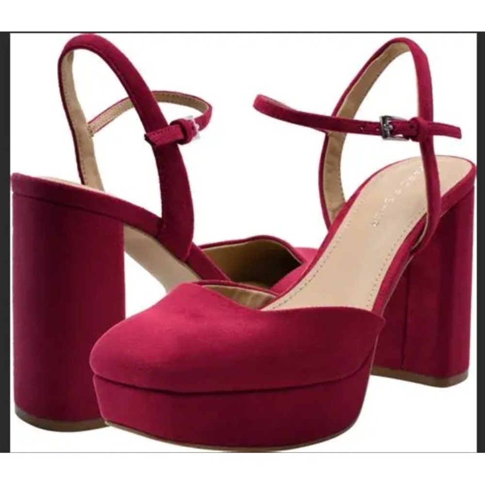 Marc Fischer Nazira Red Pumps block heel Size 9 Square Toe NWOT